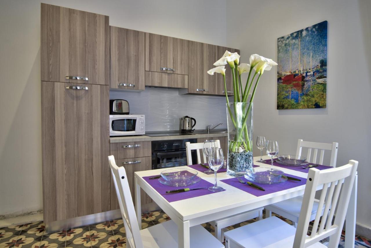 Borgo Apartments 1 & 2 Bedroom Self-Catering Units In Central Valeta Exterior foto