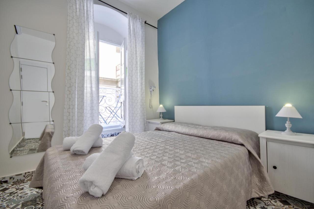 Borgo Apartments 1 & 2 Bedroom Self-Catering Units In Central Valeta Exterior foto