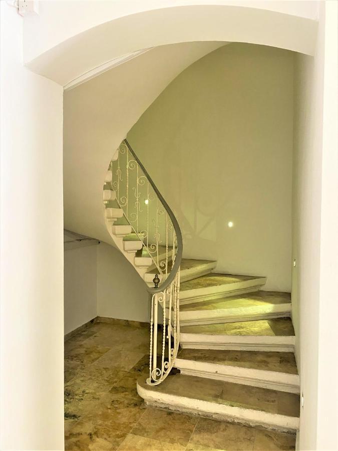 Borgo Apartments 1 & 2 Bedroom Self-Catering Units In Central Valeta Exterior foto